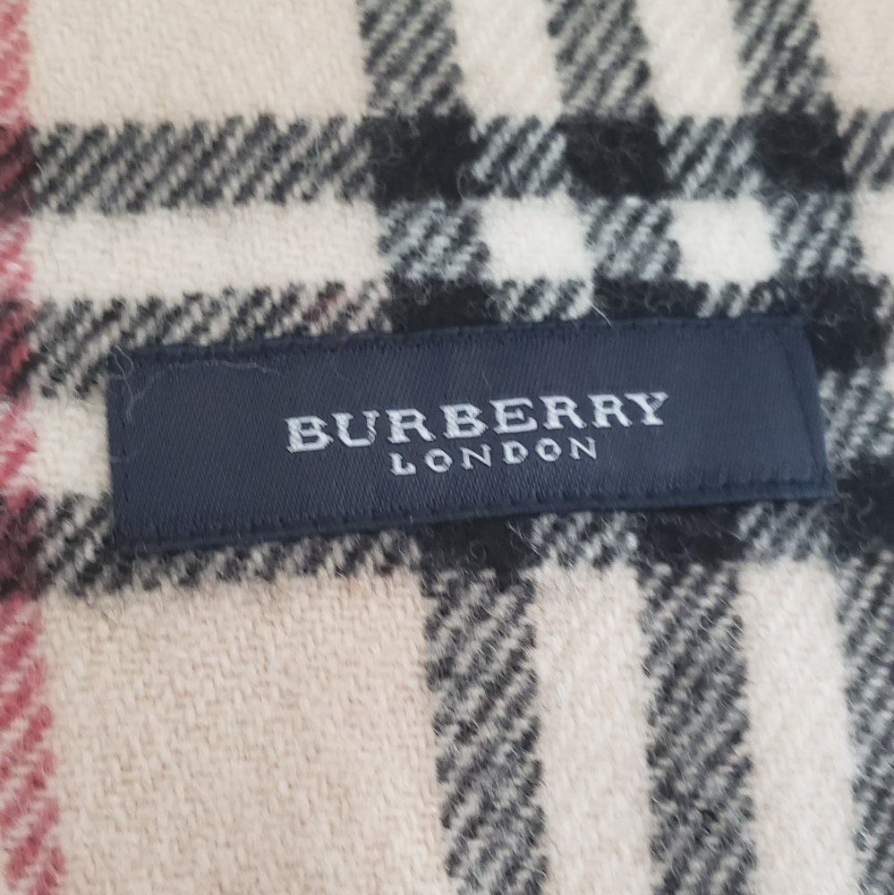 Burberry London Wool Shawl/Scarf - Picture 3 of 16